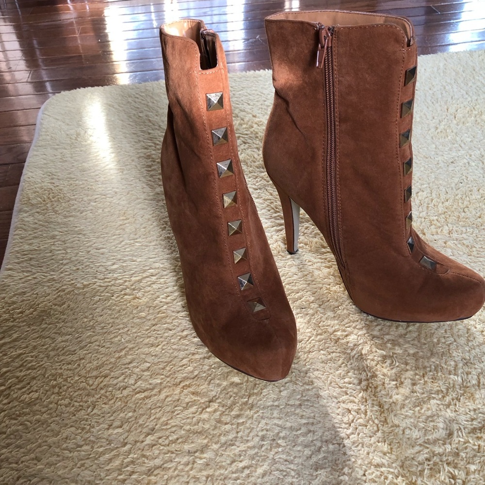 Brown Suede Studded  Platform Ankle High Heel Boots Size 8 - Picture 4 of 16